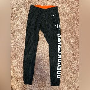Nike Oregon state leggings